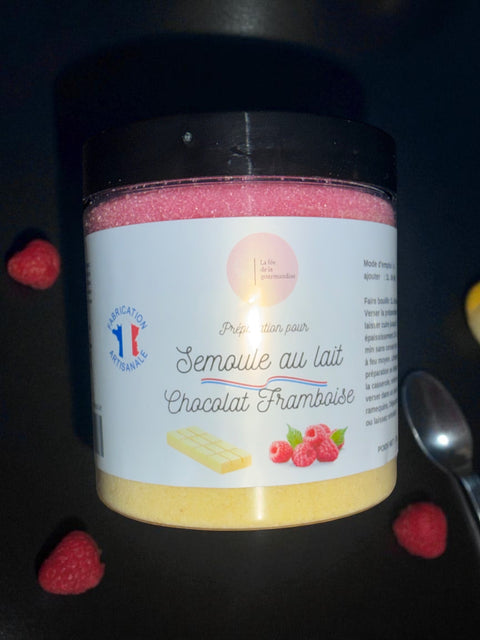 Semoule au lait chocolat blanc framboise