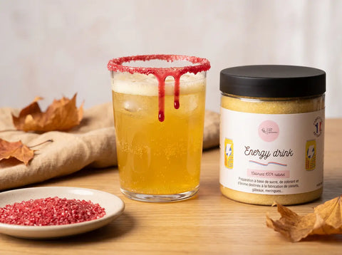 Cocktail d'Halloween sans alcool : une potion jaune, un bord rouge sang, 5 minutes chrono